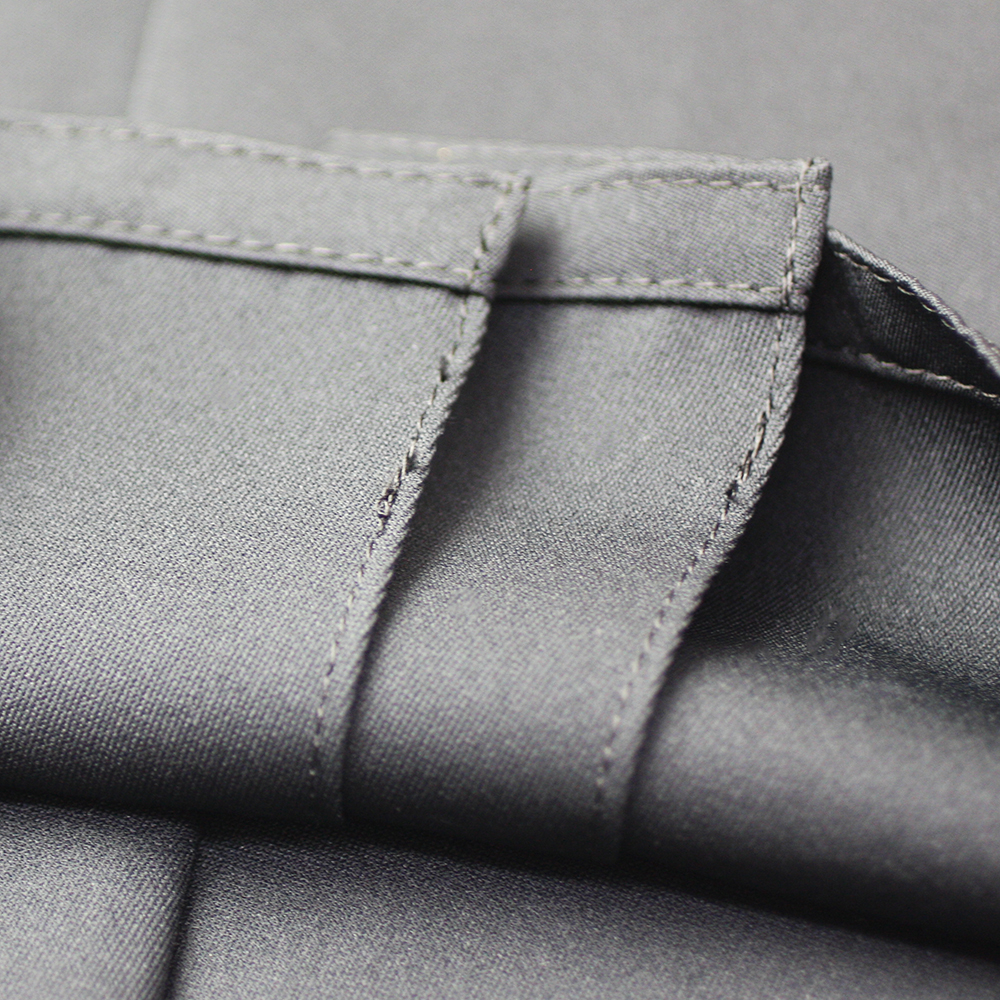 Inner-stitched pleats of Tozando Deluxe Polyester Aikido Hakama "UME"