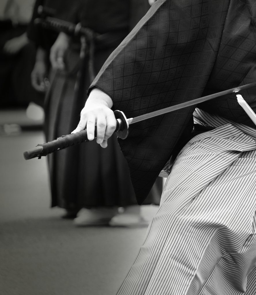 Image of drawing Japanese sword