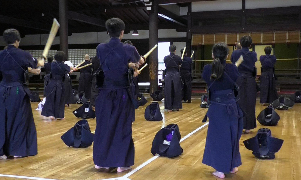 Kendo Suburi at Kyoto Butokuden