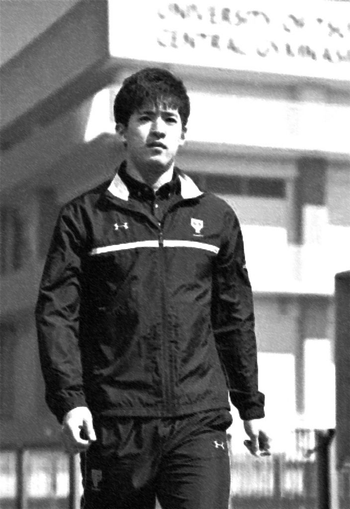 Image of Matsuzaki Kenshiro walking at University of Tsukuba